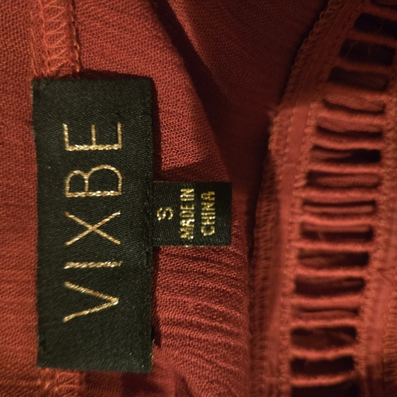 STITCH FIX EXCLUSIVE Blouse Vixbe Brand Flowy Rust Color V-Neck Sz Sm - Picture 8 of 9